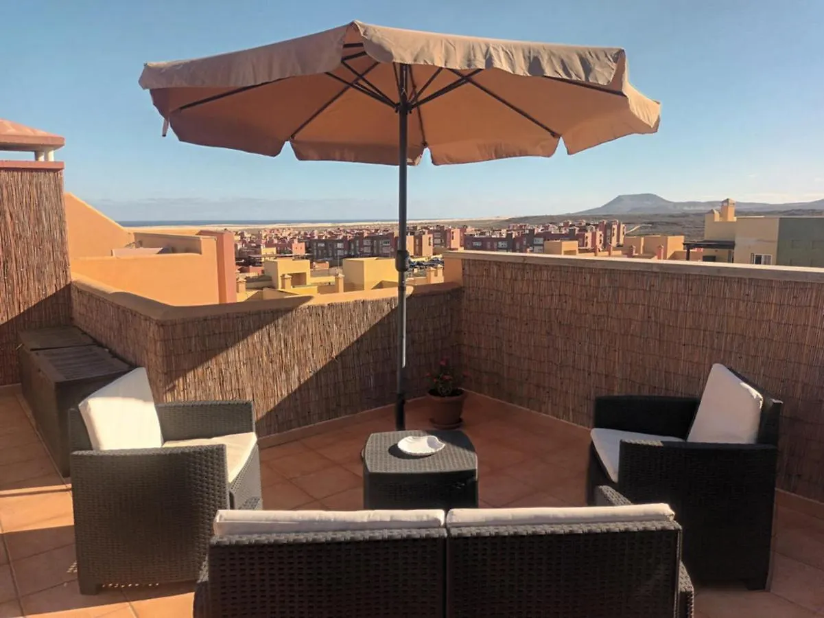 Brisas Fuerteventura: Optic Fiber,Solarium,Bbq contacts